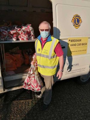 Food-parcels-1
